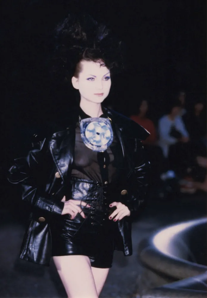 Fashion Archives | ARCHIVE.pdf